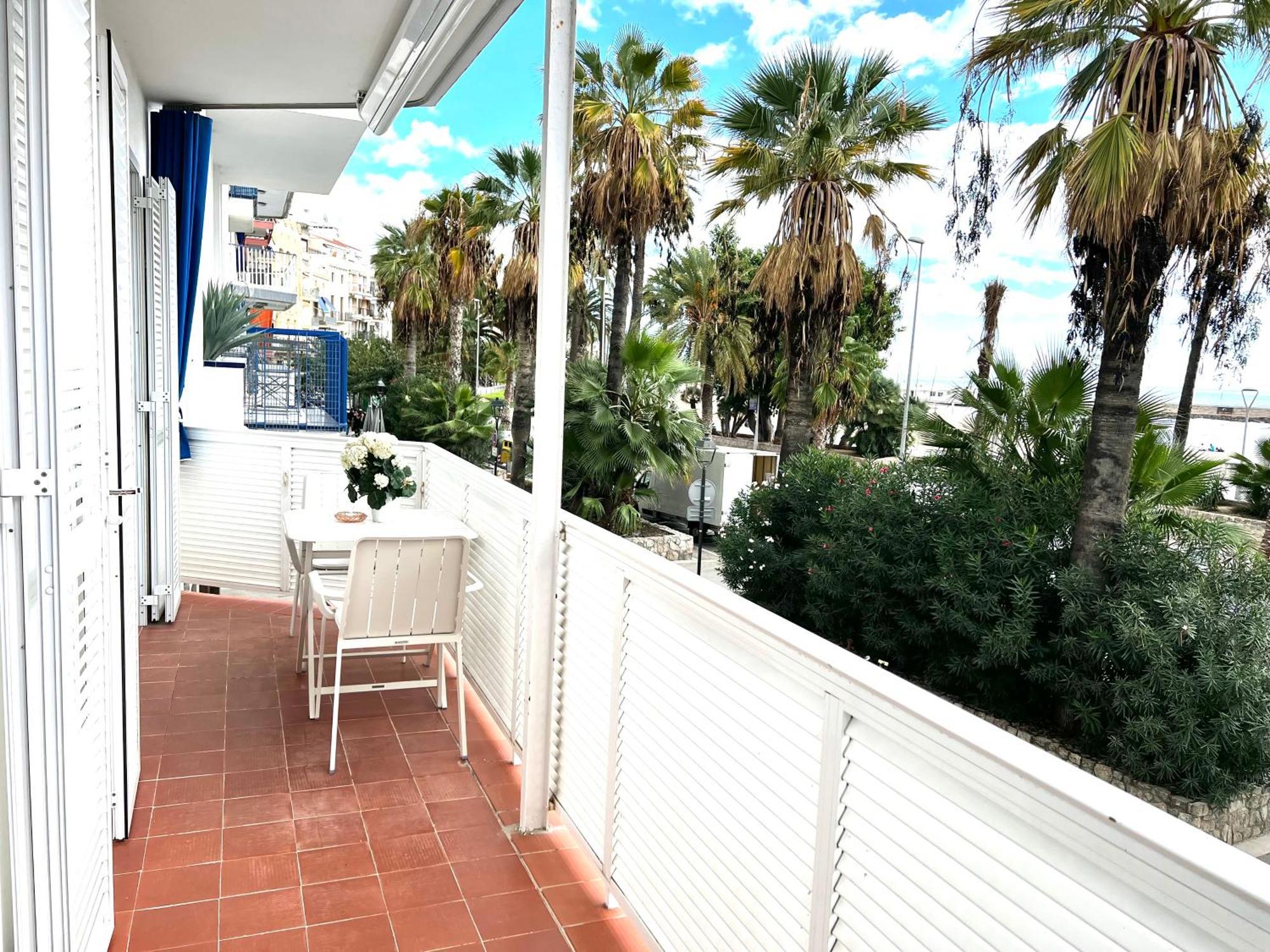 Sitges Seafront Ribera Apartment Екстериор снимка